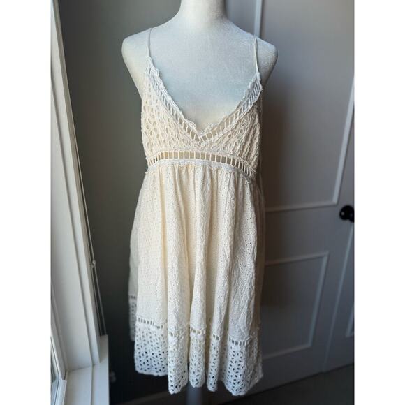 Altar'd state lace white dress Size Medium - Picture 1 of 9